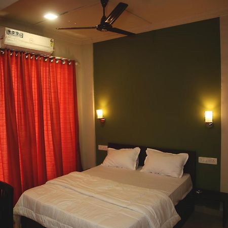 Elite Inn Lonavla Exterior foto