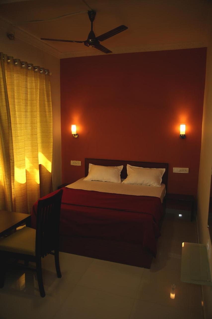 Elite Inn Lonavla Exterior foto