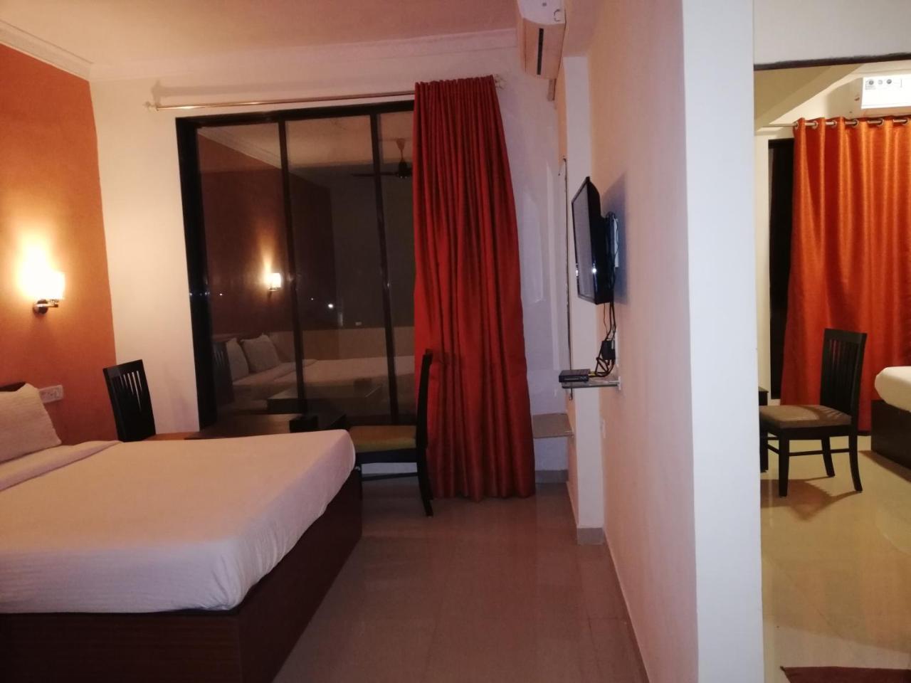 Elite Inn Lonavla Exterior foto